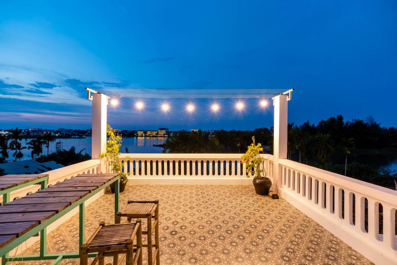 Sunny Riverside Homestay ฮอยอัน ภายนอก รูปภาพ